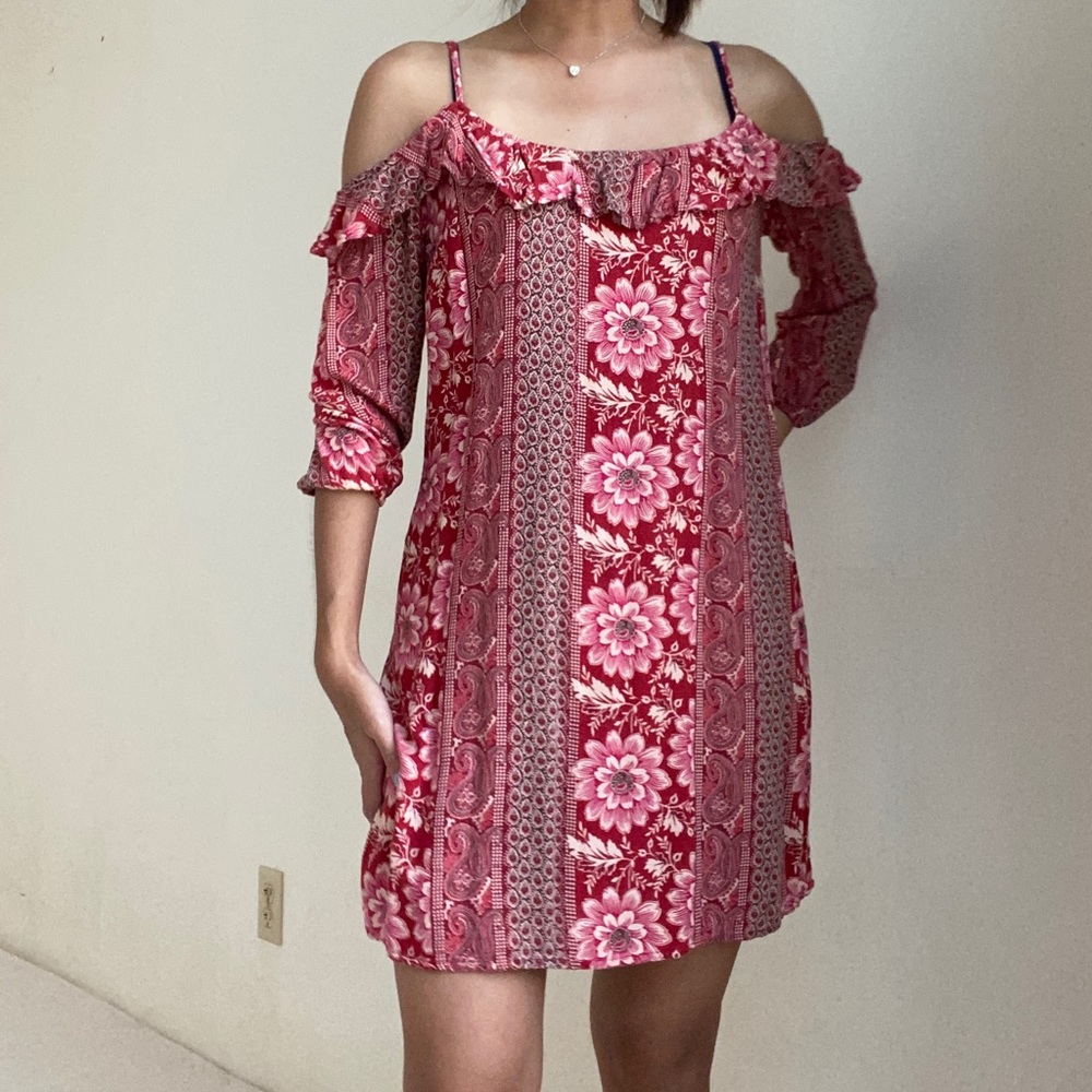 Hollister Dress Cold Shoulder Long Sleeve